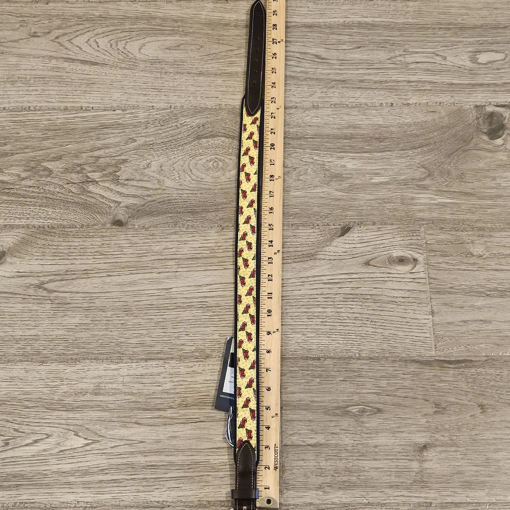 NWT Vineyard Vines Truck and Christmas Tree Canvas Club Belt - Size 1
